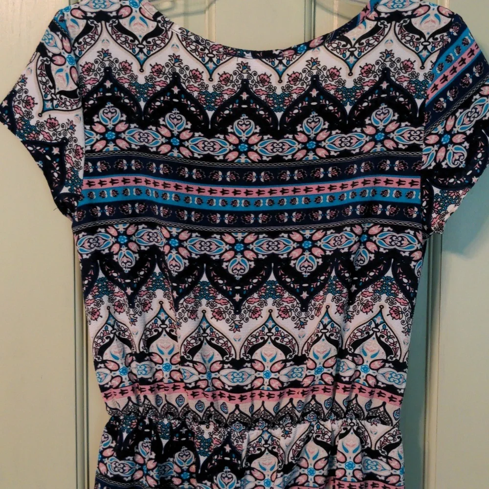 Patterned Romper - Picture 4 of 4